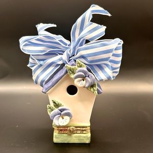 Vintage 1998 Mud Pie Birdhouse Porcelain Hinged Ring Box Trinket Box